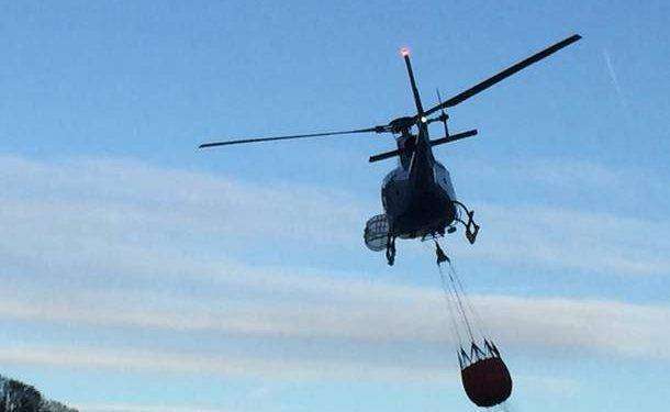 Incendio a Donori, in campo mezzi a terra e l’elicottero della forestale
