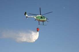 Fiamme a Gesico, in azione l’elicottero del Corpo Forestale