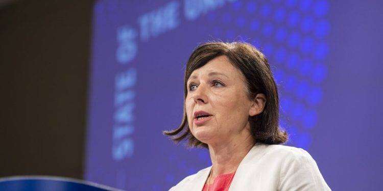 Libertà di stampa in Italia, la Fnsi scrive alla Ue: «Situazione sempre più critica»