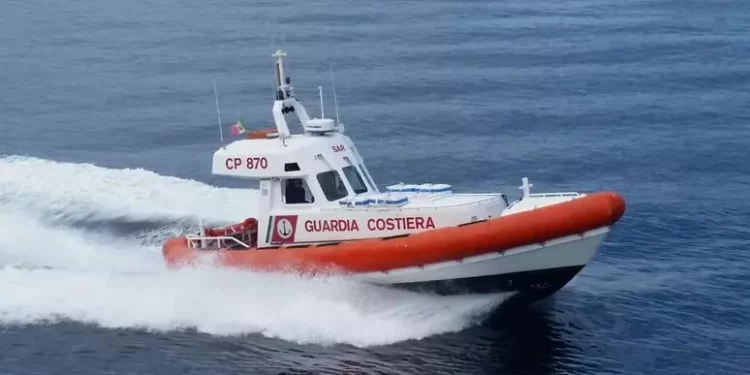 Turista di 19 anni muore annegato a Cala Girgolu