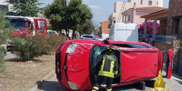 Scontro fra due auto a Olbia: un ferito portato in ospedale