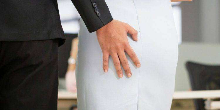 Il 13,5% delle donne ha subito molestie sessuali al lavoro: i dati Istat