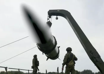 Mosca, ‘in attacco a aeroporto distrutti 7 jet ucraini’