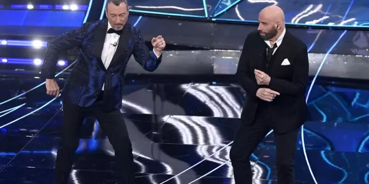 Agcom, a Sanremo 2024 pubblicità occulta scarpe Travolta