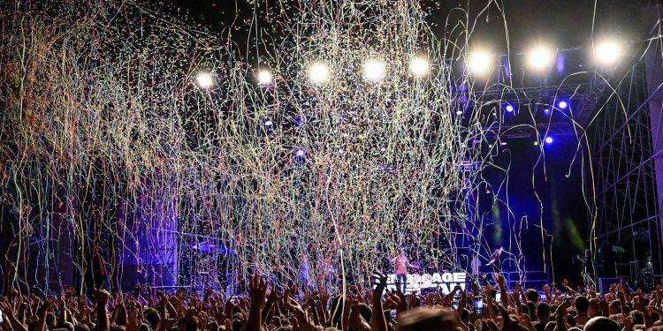 Chiusura col botto per l’Anfiteatro, proseguono gli eventi in Riviera del Corallo