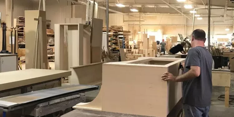 Cgil e Cisl denunciano, ‘licenziamenti mascherati a Conforama’