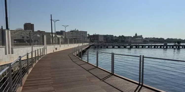 Conclusi lavori, riapre la passeggiata sul mare di Su Siccu