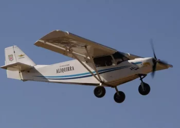 In volo con l’ultraleggero contro le barriere della disabilità
