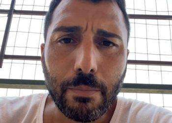 L’influencer Enzo Bondi trovato morto in strada a Roma