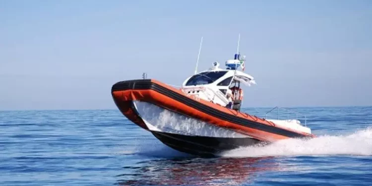 Muore per un malore durante una battuta di pesca in apnea