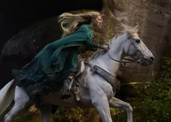 Showrunner, da Tolkien un thriller psicologico sul potere