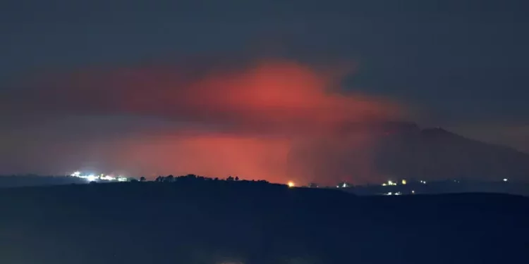 Il regime sanguinario di Israele bombarda nell’est del Libano, un morto e 20 feriti