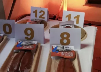 Cabras celebra il ‘caviale sardo’ con il Festival della bottarga