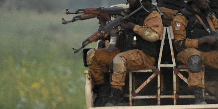 Strage in Burkina Faso: attacco jihadista massacra 150 persone. Il peggiore di sempre