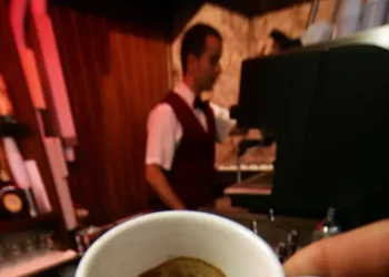 Scocchia (illycaffè), tazzina al bar potrebbe arrivare a 2 euro