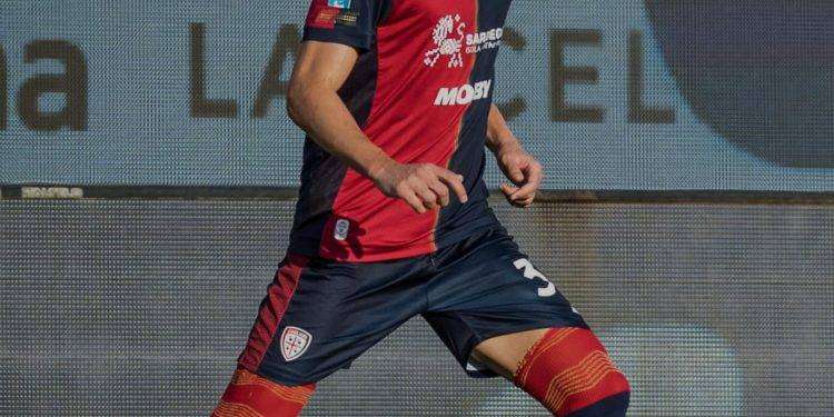 Calcio, il Cagliari pareggia con il Como