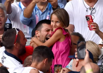 Parigi 24: il grande Djokovic vince l’oro nonostante Burioni e le virustar