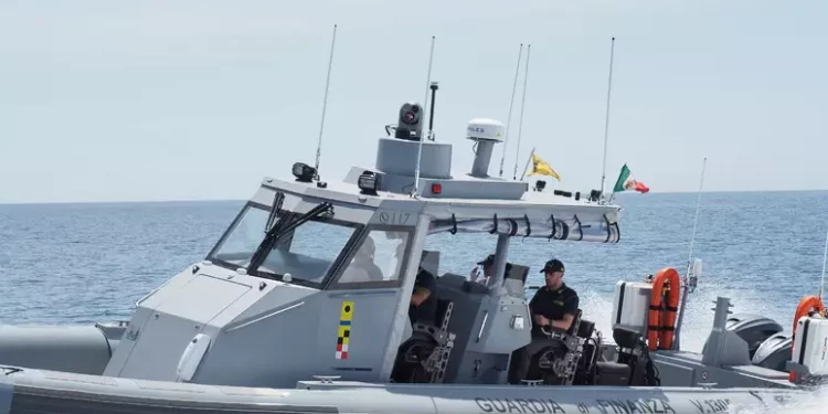 Noleggio di barche abusivo, multe per 200mila euro da Gdf