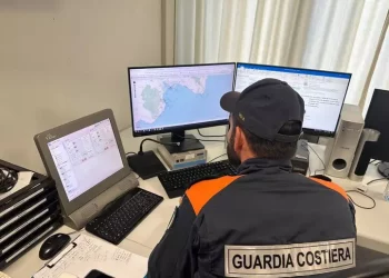 Irregolarità a bordo, nave del Belize fermata a Cagliari