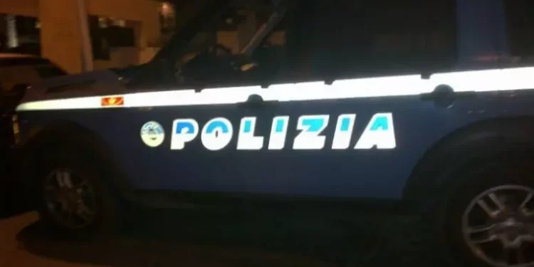 Danneggia auto in centro a Oristano, denunciato