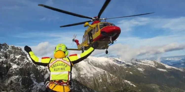 Alpinista precipita da una cima e muore in Alta Valtellina