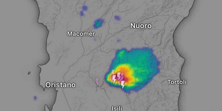 Temporale sulla Sardegna centrale, rovesci intensi sulla Barbagia