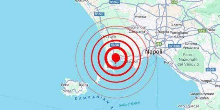 I Campi Flegrei tremano senza sosta: cento scosse in 18 ore