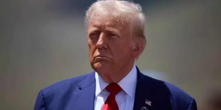 ‘Rivista l’incriminazione di Trump per il 6 gennaio’