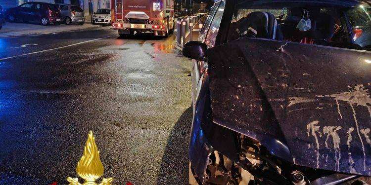 Posada, scontro frontale: due feriti gravi