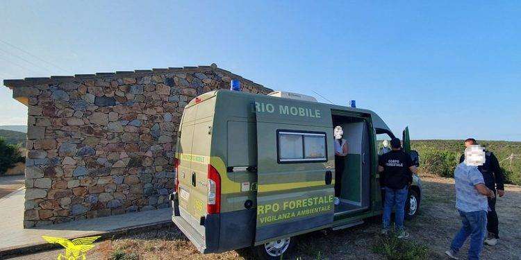 Confiscata struttura ricettiva abusiva a Pula