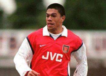 Fabian Caballero, ex attaccante di Arsenal e Dundee, muore durante una partita a 46 anni