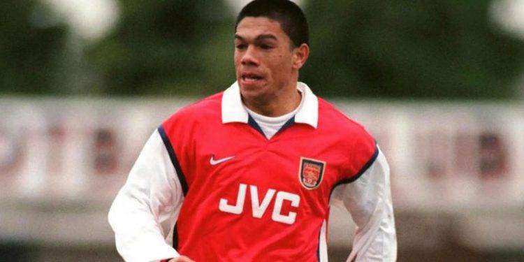 Fabian Caballero, ex attaccante di Arsenal e Dundee, muore durante una partita a 46 anni