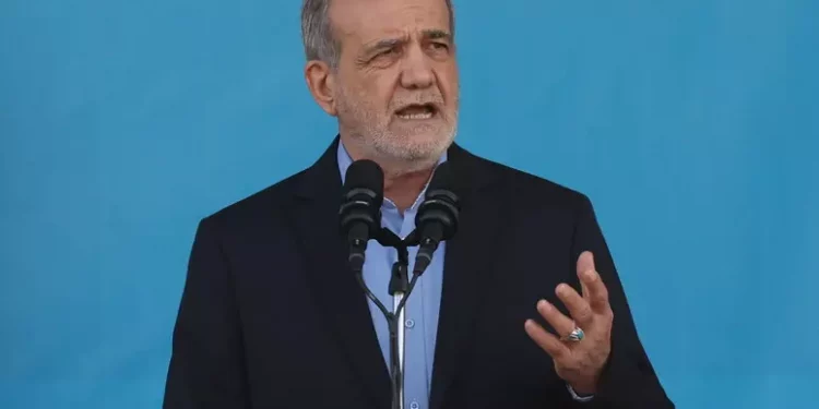 Presidente Iran, Hezbollah non può star solo contro Israele