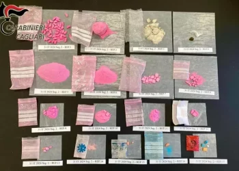 Primo sequestro di ‘cocaina rosa’ a Cagliari, un arresto