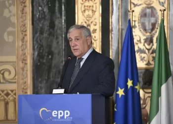 Tajani, ‘consiglio agli italiani di lasciare il Libano’