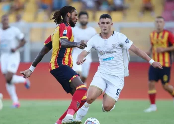 Calcio, il Cagliari perde contro il Lecce