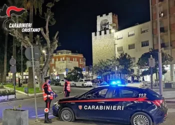 Truffa dello specchietto da 800 euro, arrestato un 23enne