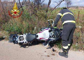 Scontro tra auto e moto: un ferito grave
