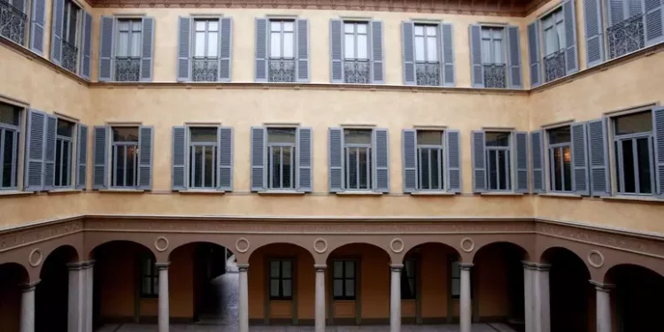 Mediobanca, in 10 anni meno ricavi e più margini per le imprese