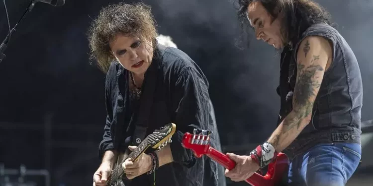 The Cure, tornano con “Alone” il primo singolo dopo 16 anni