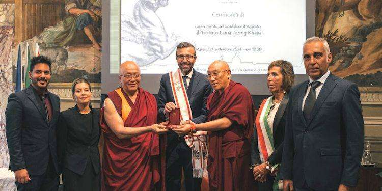 Gonfalone d’Argento all’Istituto Lama Tzong Khapa