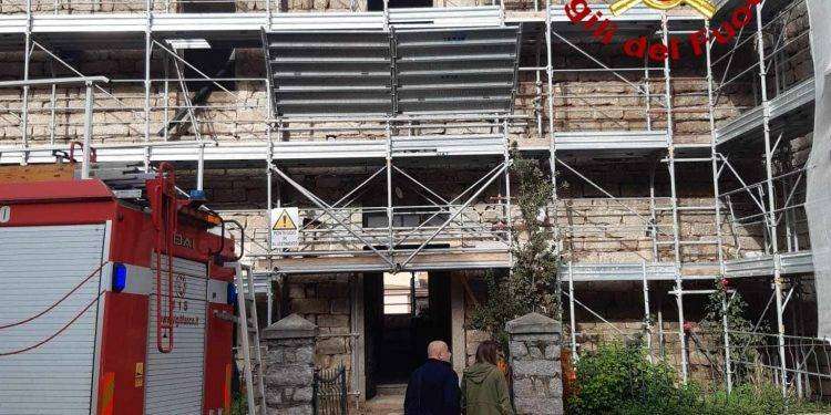 Tempio, operaio cade nel cantiere dell’ex monastero: trasportato in ospedale