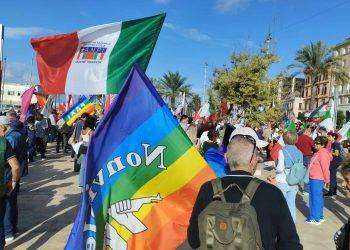 In piazza a Cagliari per dire no alla guerra