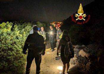 Trinità d’Agultu, ragazza si perde: soccorsa dai Vigili del Fuoco