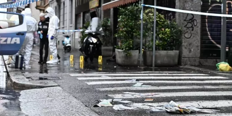 Barista reagisce e uccide rapinatore a colpi d’arma da taglio