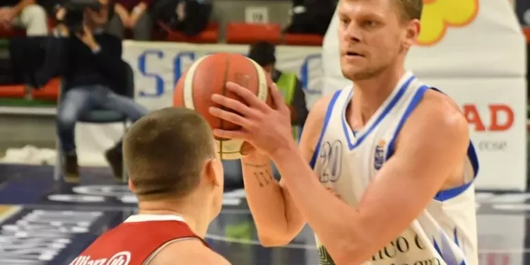 Basket: a Lisbona in Europe Cup la Dinamo ritrova il sorriso