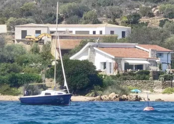 Il Grig denuncia, ville in costruzione sul mare a Porto Taverna