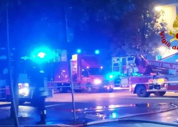 Incendio in albergo ad Abano Terme, in salvo 273 persone