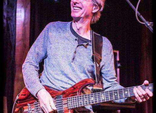 Morto Phil Lesh, fondatore e bassista dei leggendari Grateful Dead