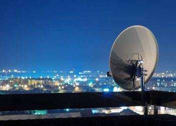 Più di 15 milioni di italiani guardano la tv via satellite